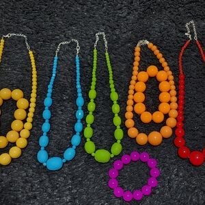 Colorful Beaded Necklace and Bracelet Set